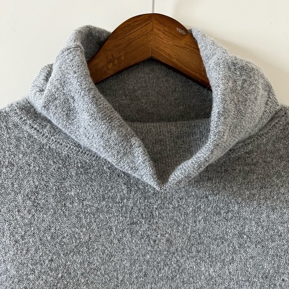 Sundance Gray Merino Wool/Mohair Blend Sweater De Rigeur Dress Size M - Picture 3 of 11